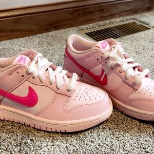 Nike Kids Sneakers in Light Pink and Hot Pink